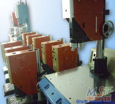 超聲波塑料嵌入機與壓塑機 原理、應(yīng)用及對比